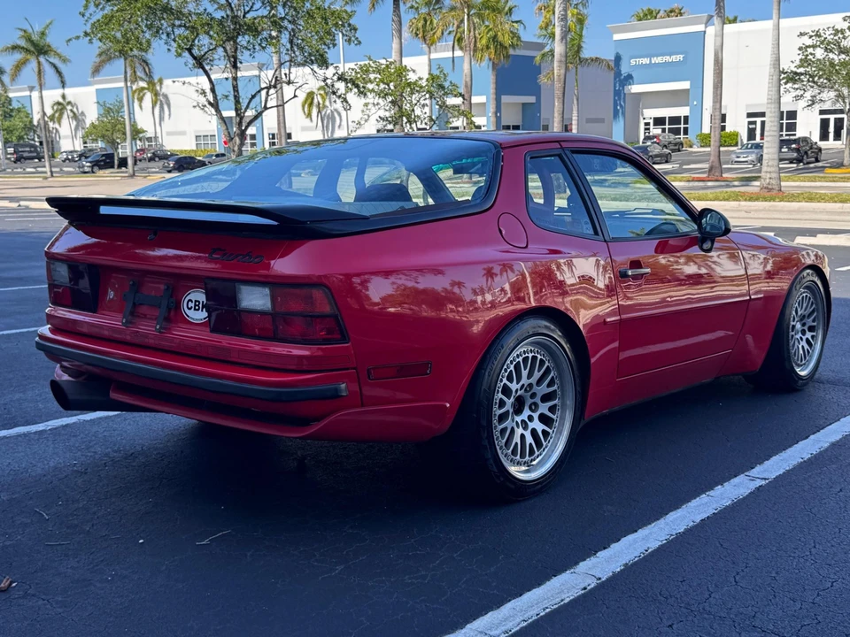 1988 Porsche 944 Turbo - Image 15 of 31