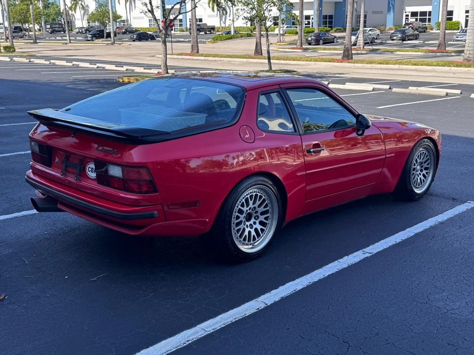 1988 Porsche 944 Turbo - Image 16 of 31