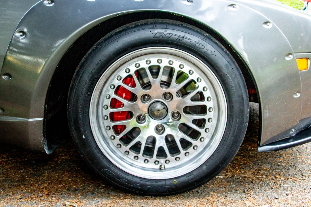 1988 Porsche 944 - Image 17 of 31