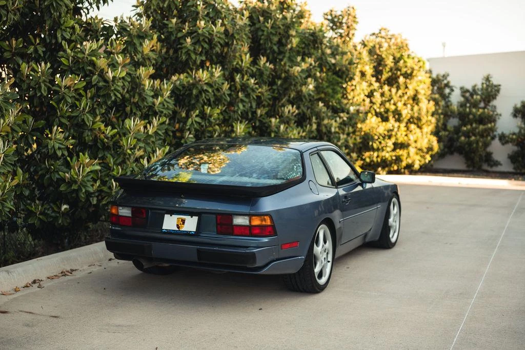 1989 Porsche 944 Turbo - Image 17 of 31