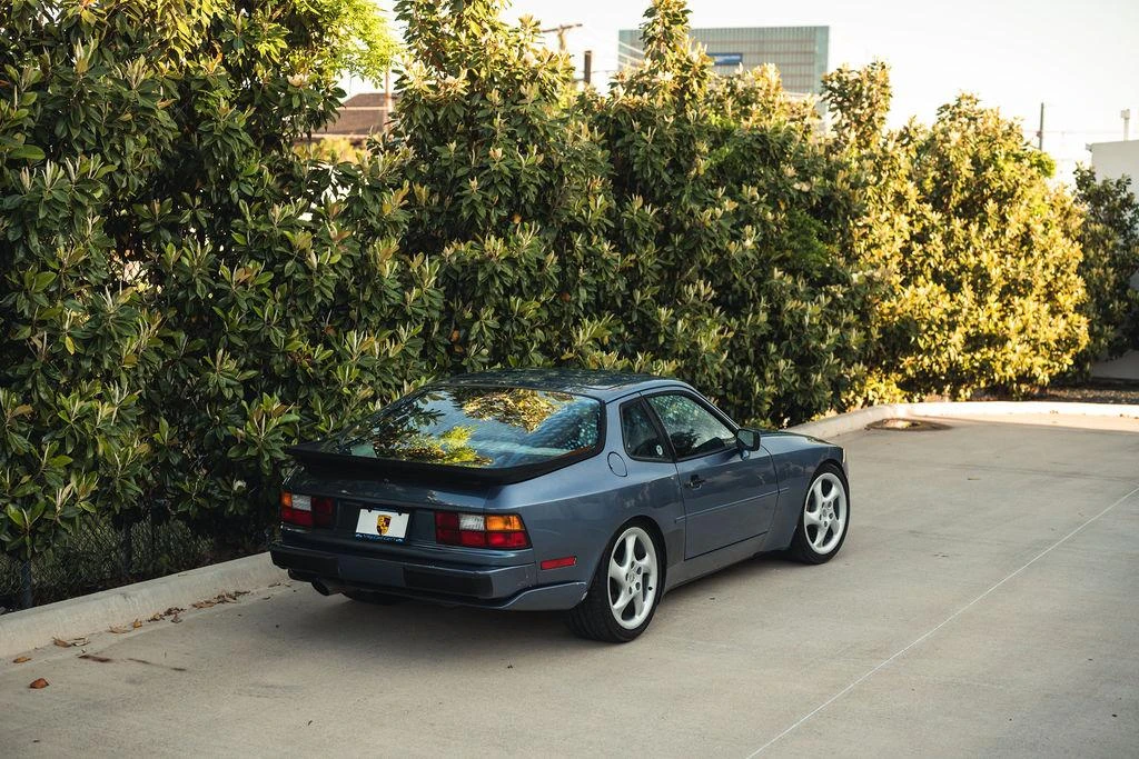 1989 Porsche 944 Turbo - Image 19 of 31