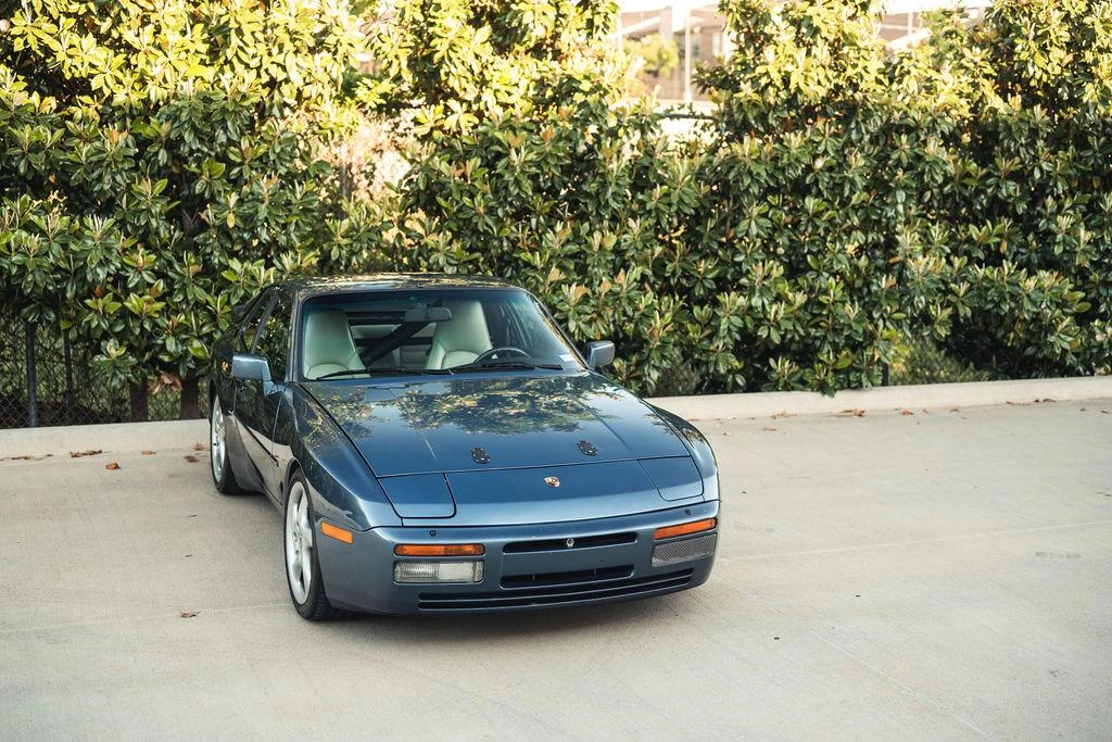 1989 Porsche 944 Turbo - Image 28 of 31