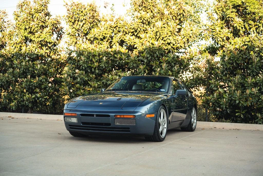 1989 Porsche 944 Turbo - Image 2 of 31