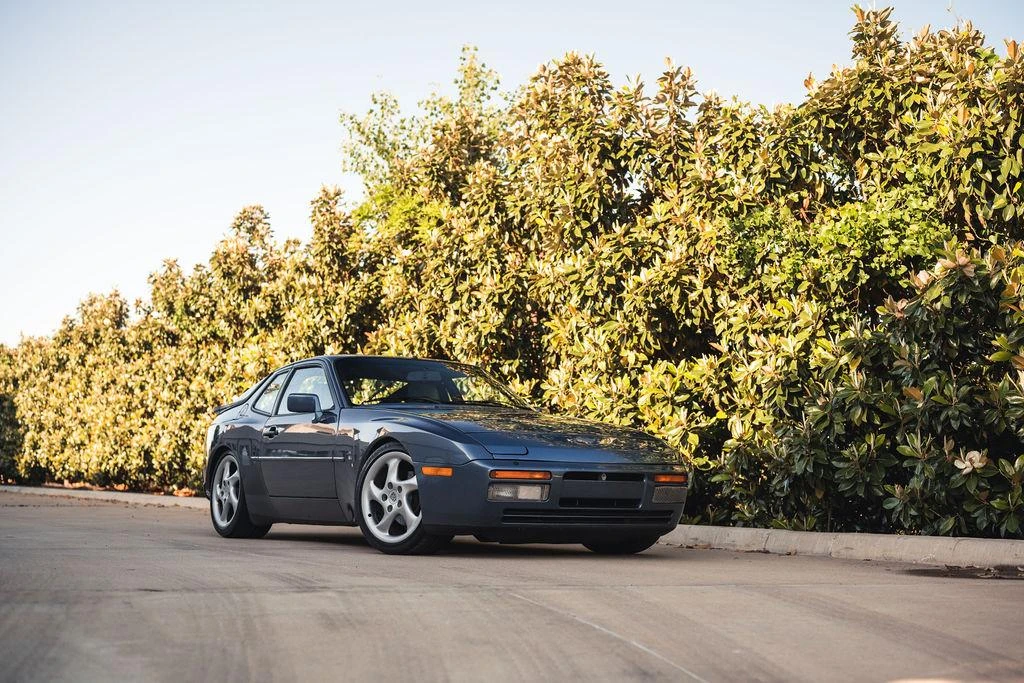 1989 Porsche 944 Turbo - Image 24 of 31