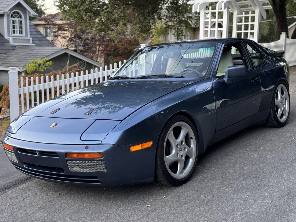 1989 Porsche 944 Turbo - Image 16 of 31