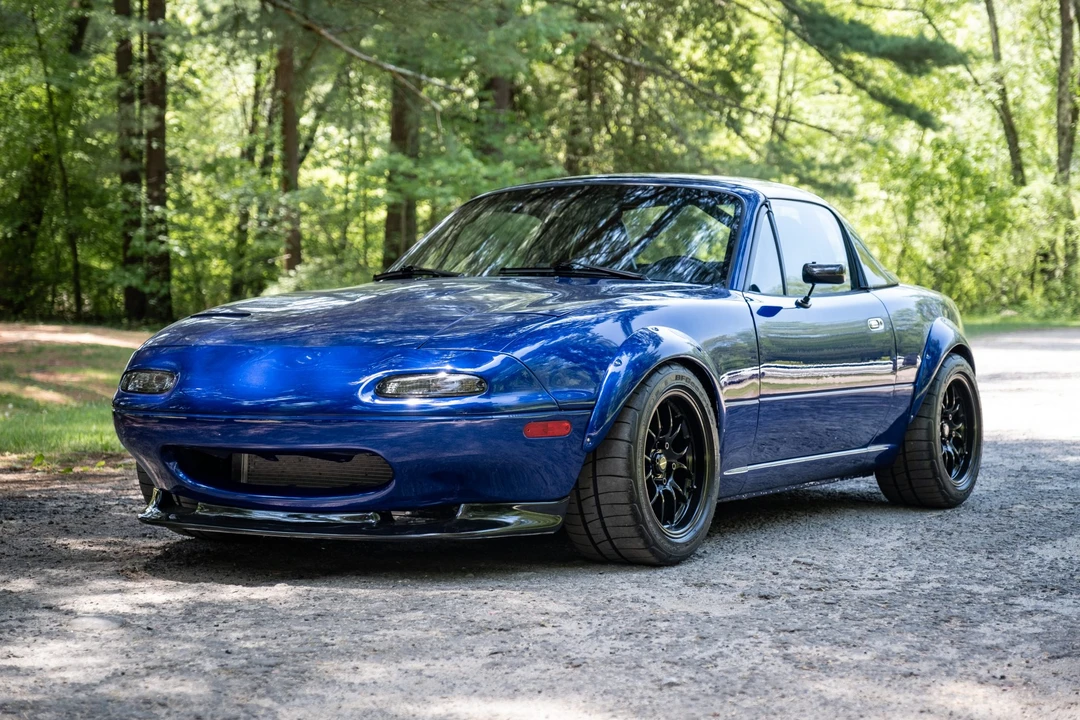 1991 Mazda NA MX-5 Miata - Image 2 of 31