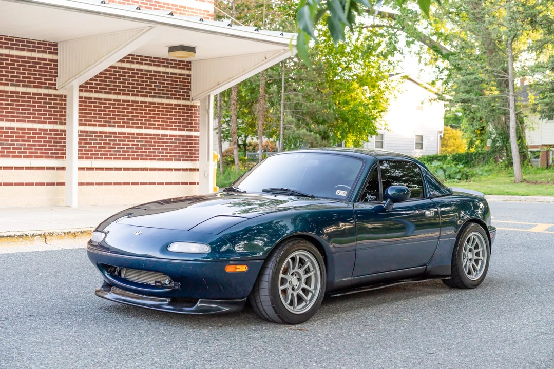 1995 Mazda NA MX-5 Miata - Image 3 of 31