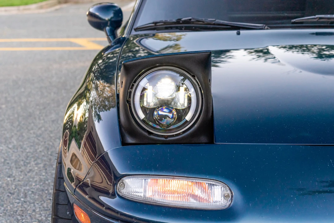 1995 Mazda NA MX-5 Miata - Image 19 of 31
