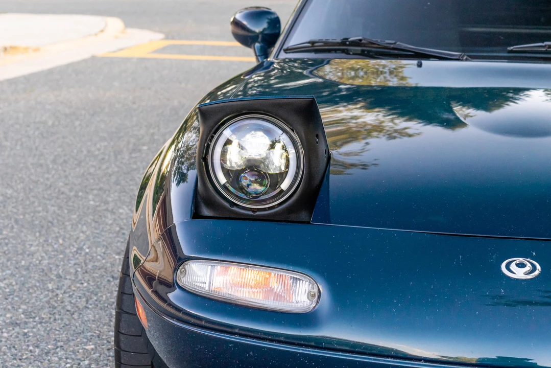 1995 Mazda NA MX-5 Miata - Image 18 of 31