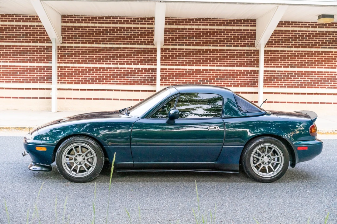 1995 Mazda NA MX-5 Miata - Image 4 of 31