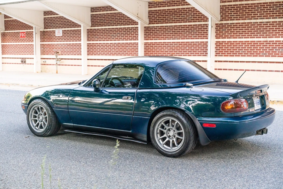 1995 Mazda NA MX-5 Miata - Image 6 of 31