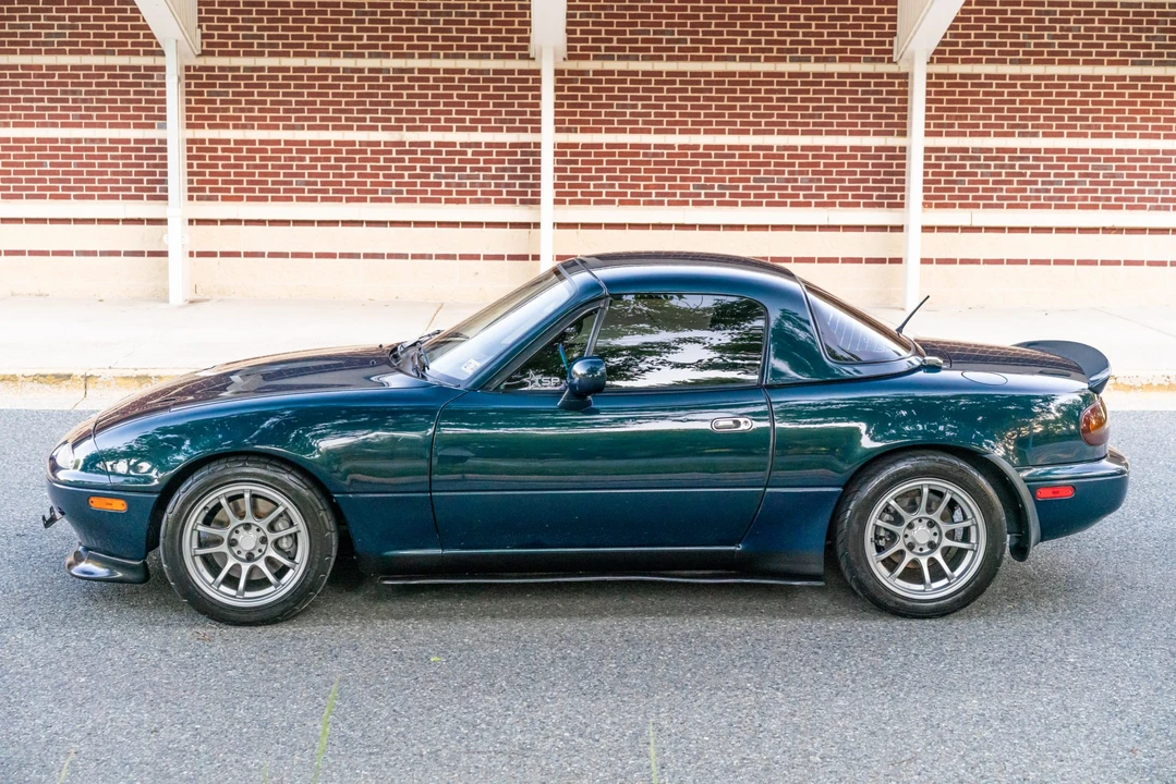 1995 Mazda NA MX-5 Miata - Image 5 of 31