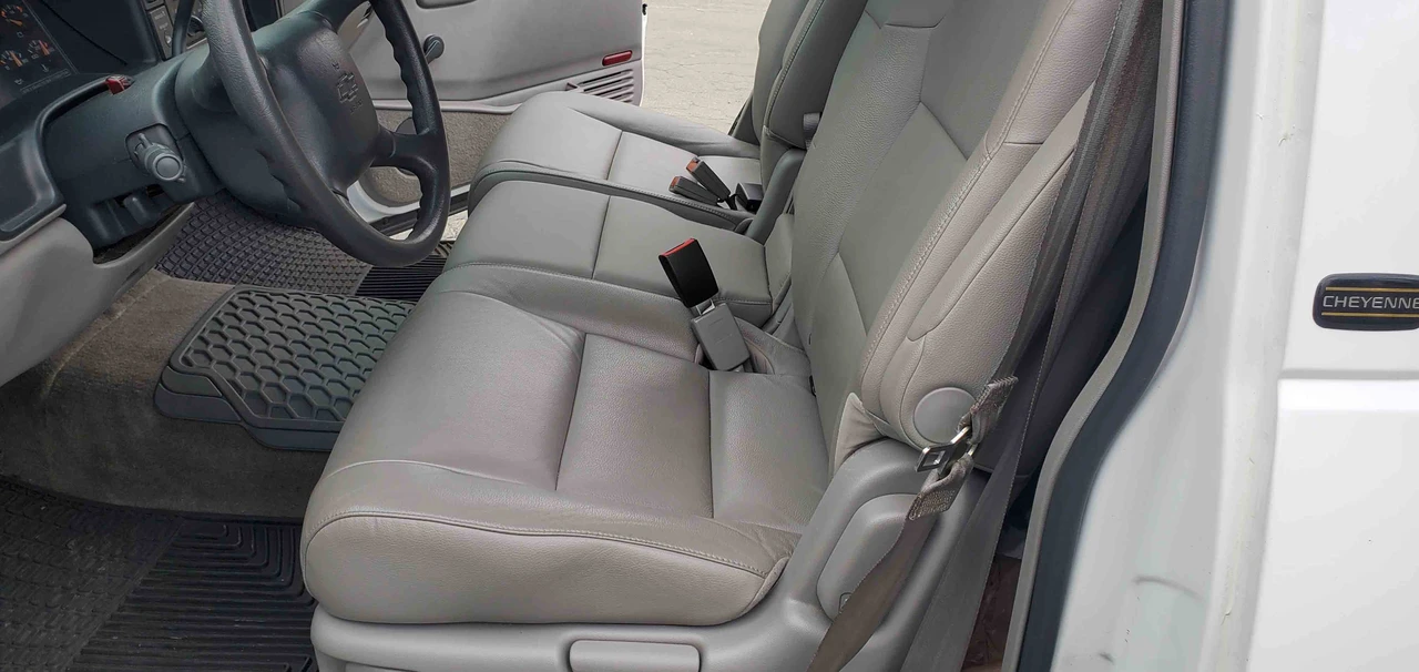 1998 Chevrolet C/K 4th Gen - Image 24 of 31