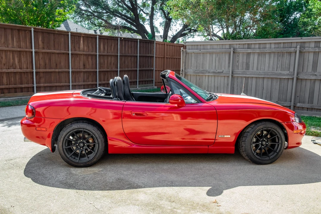 1999 Mazda NB MX-5 Miata - Image 5 of 31