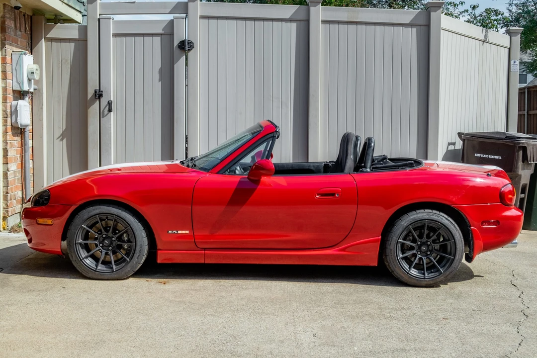 1999 Mazda NB MX-5 Miata - Image 9 of 31