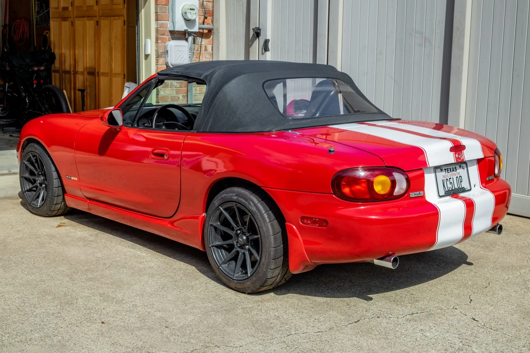 1999 Mazda NB MX-5 Miata - Image 16 of 31