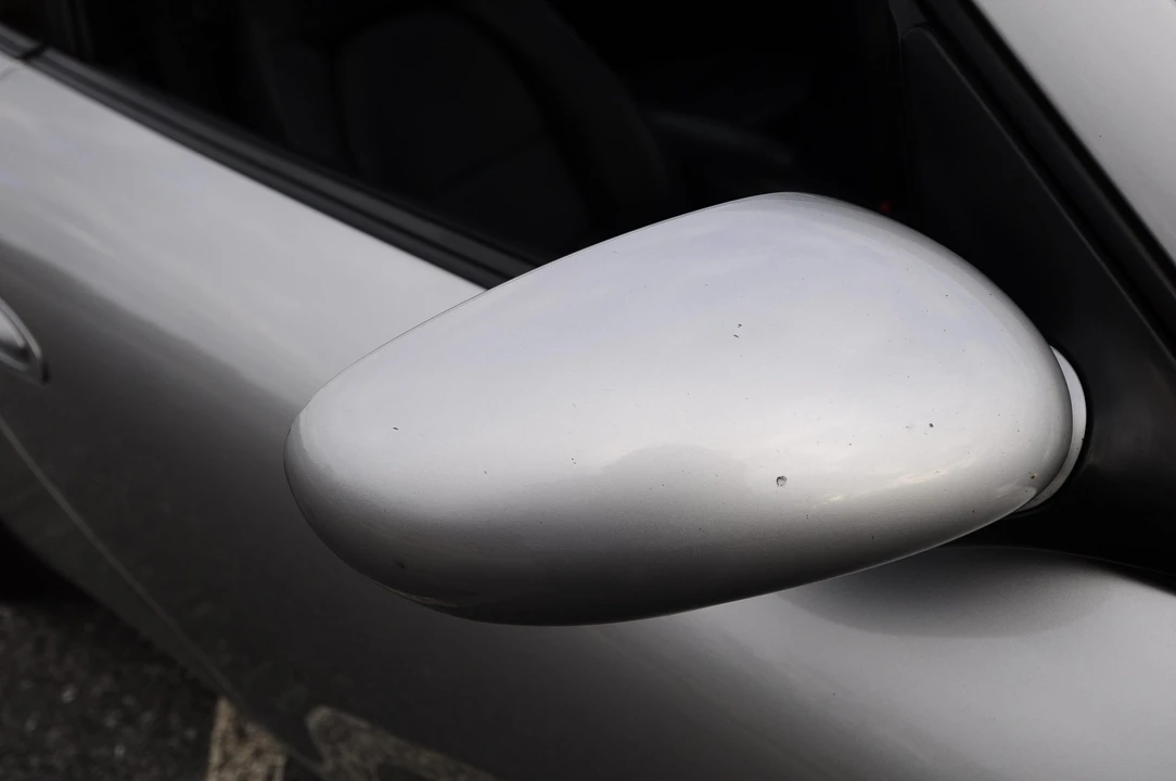 1999 Porsche 996 Carrera - Image 19 of 31