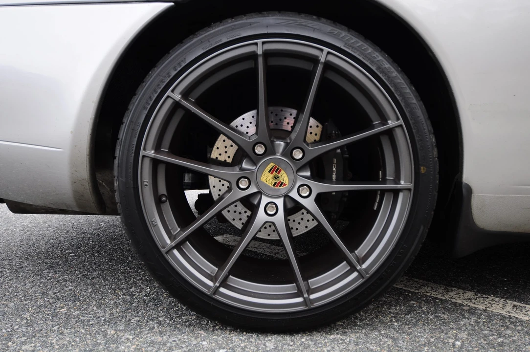 1999 Porsche 996 Carrera - Image 24 of 31
