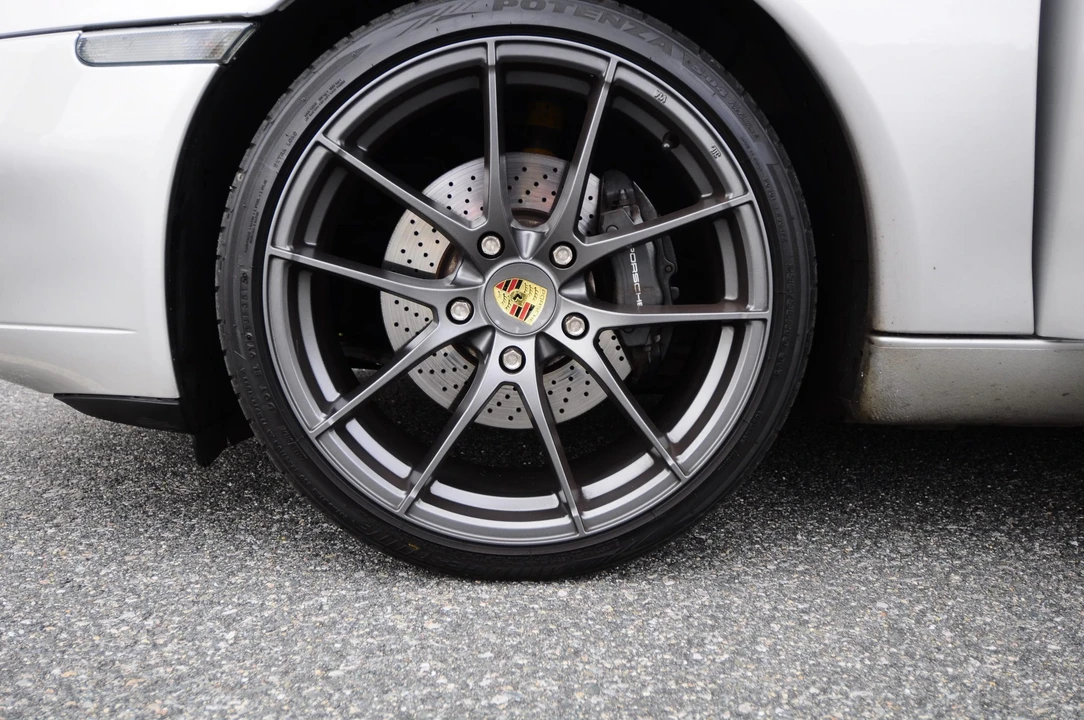 1999 Porsche 996 Carrera - Image 22 of 31
