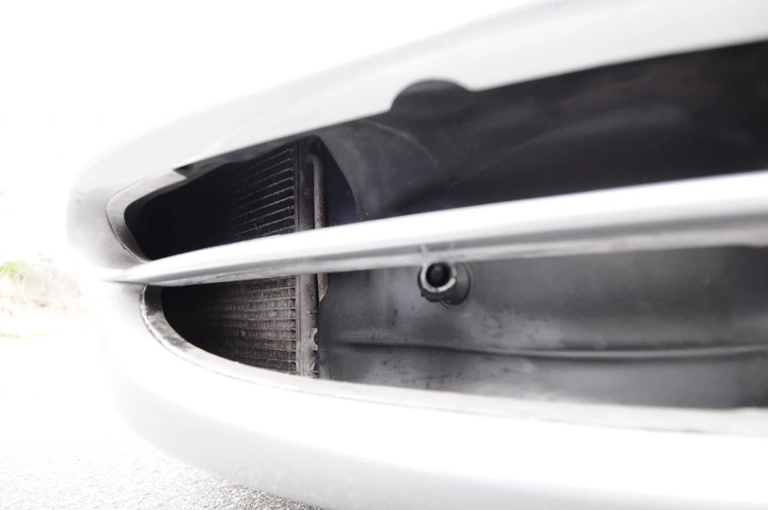 1999 Porsche 996 Carrera - Image 14 of 31