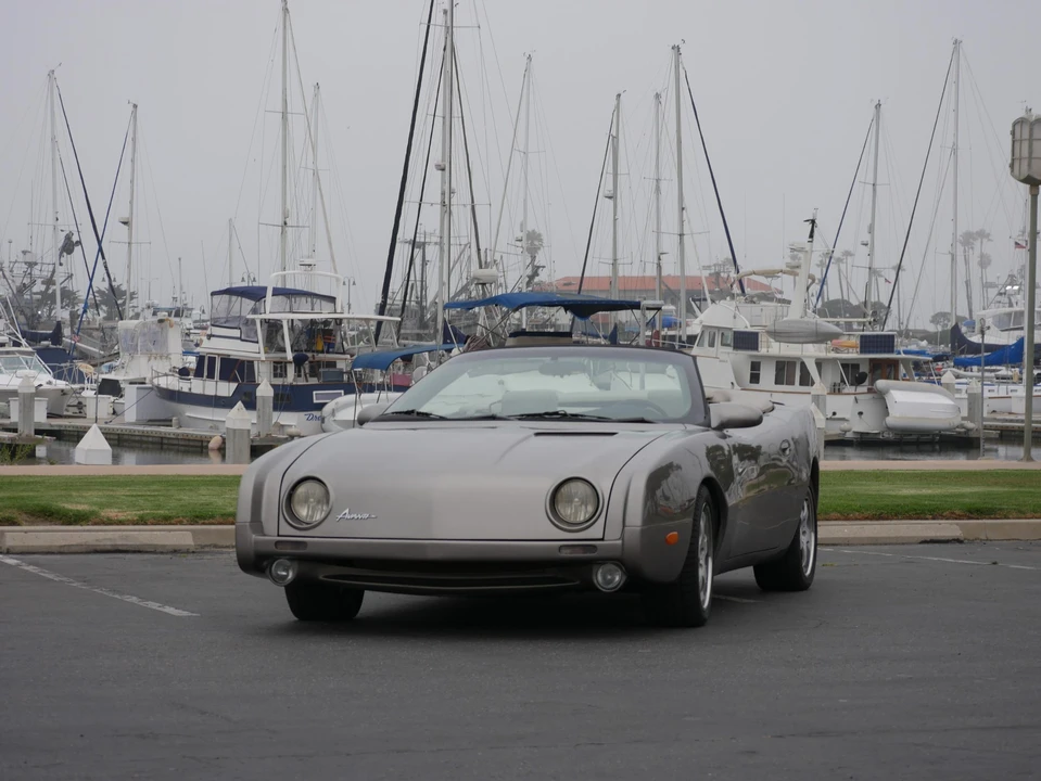 2002 Studebaker Avanti - Image 8 of 31