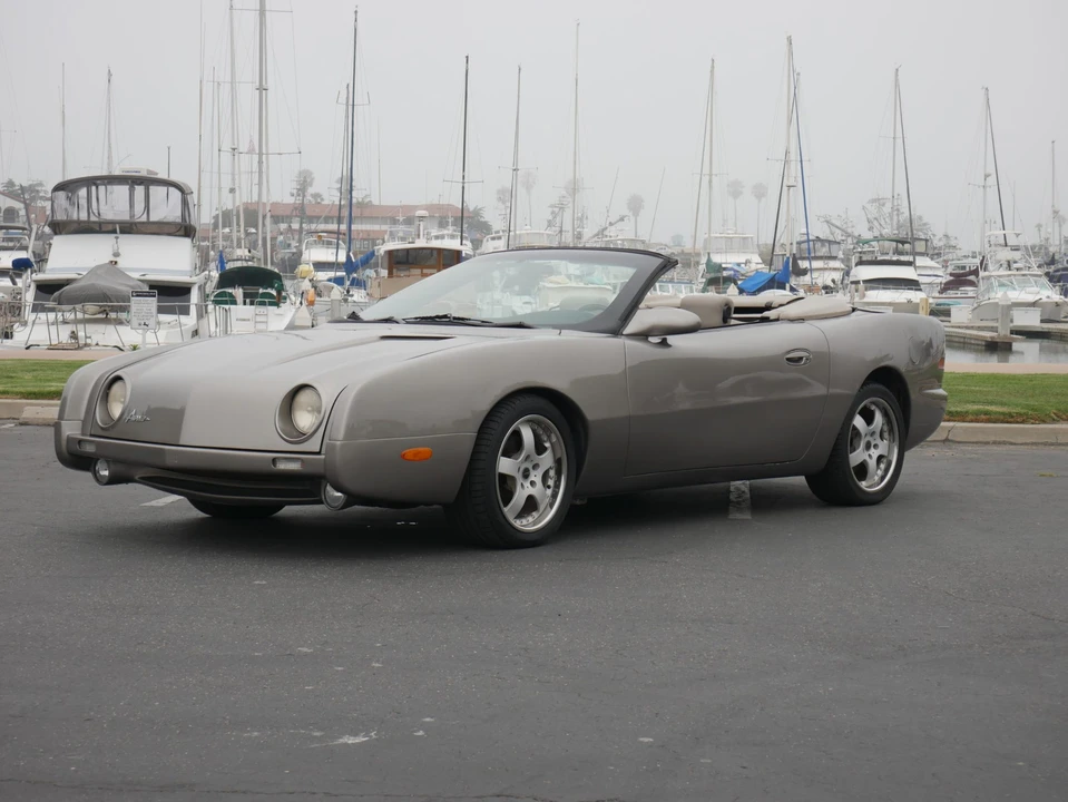 2002 Studebaker Avanti - Image 5 of 31