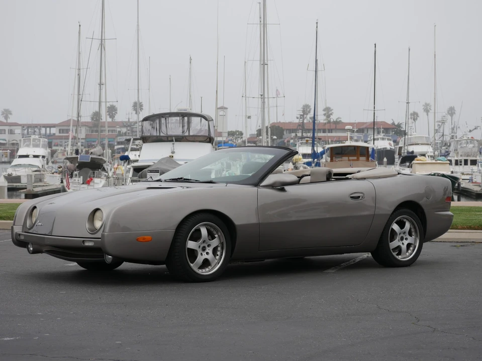 2002 Studebaker Avanti - Image 4 of 31