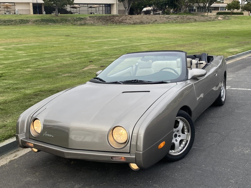 2002 Studebaker Avanti - Image 3 of 31