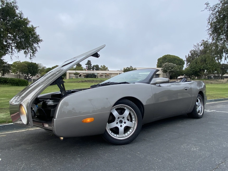 2002 Studebaker Avanti - Image 23 of 31