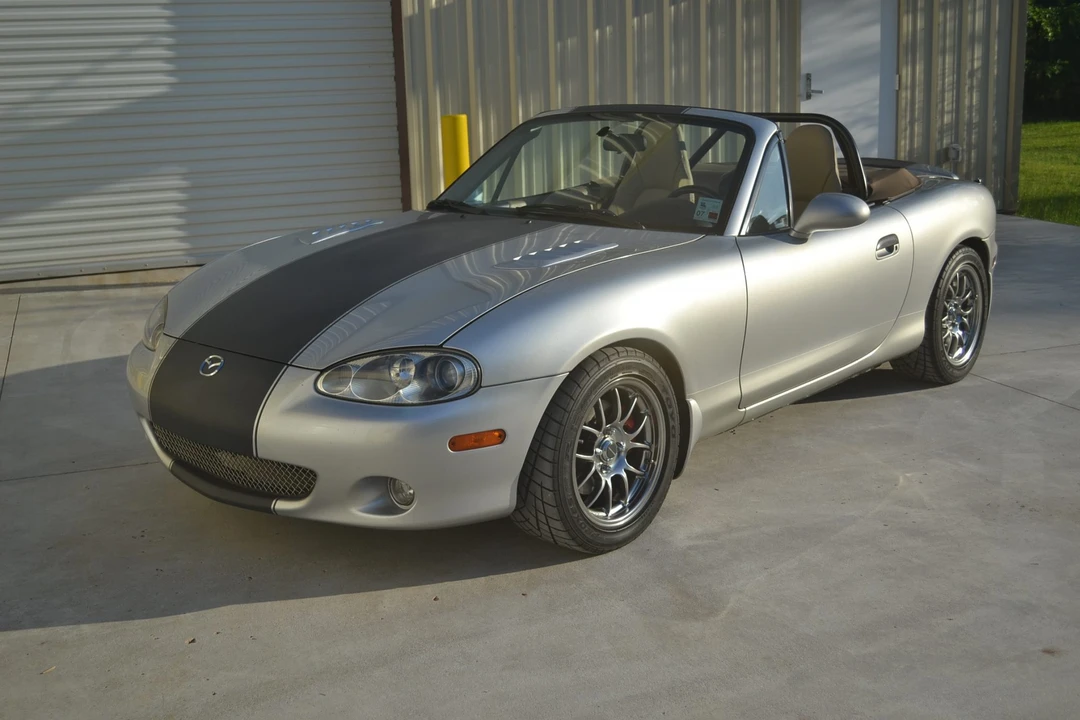 2002 Mazda NB MX-5 Miata - Image 12 of 31