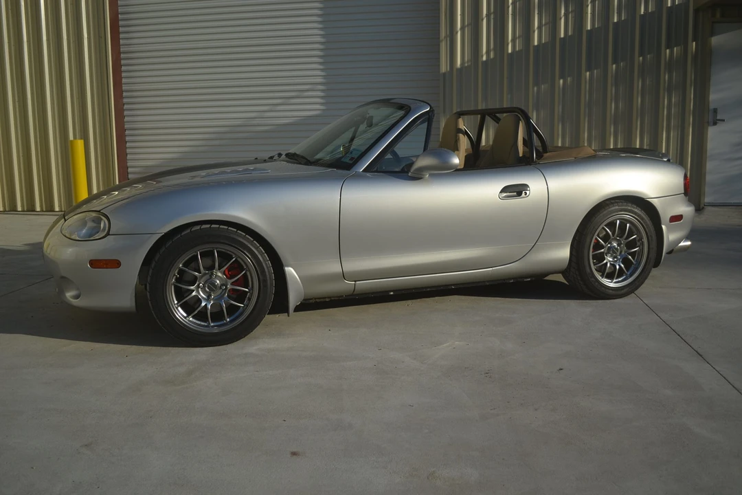 2002 Mazda NB MX-5 Miata - Image 13 of 31