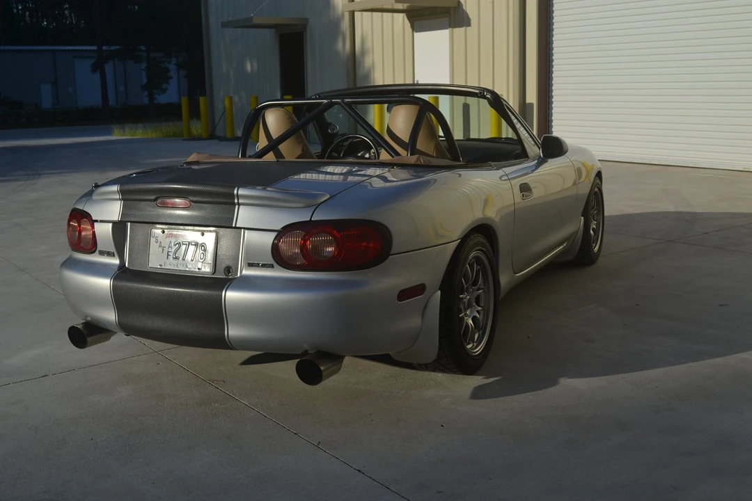 2002 Mazda NB MX-5 Miata - Image 27 of 31