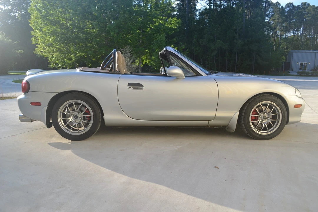 2002 Mazda NB MX-5 Miata - Image 29 of 31