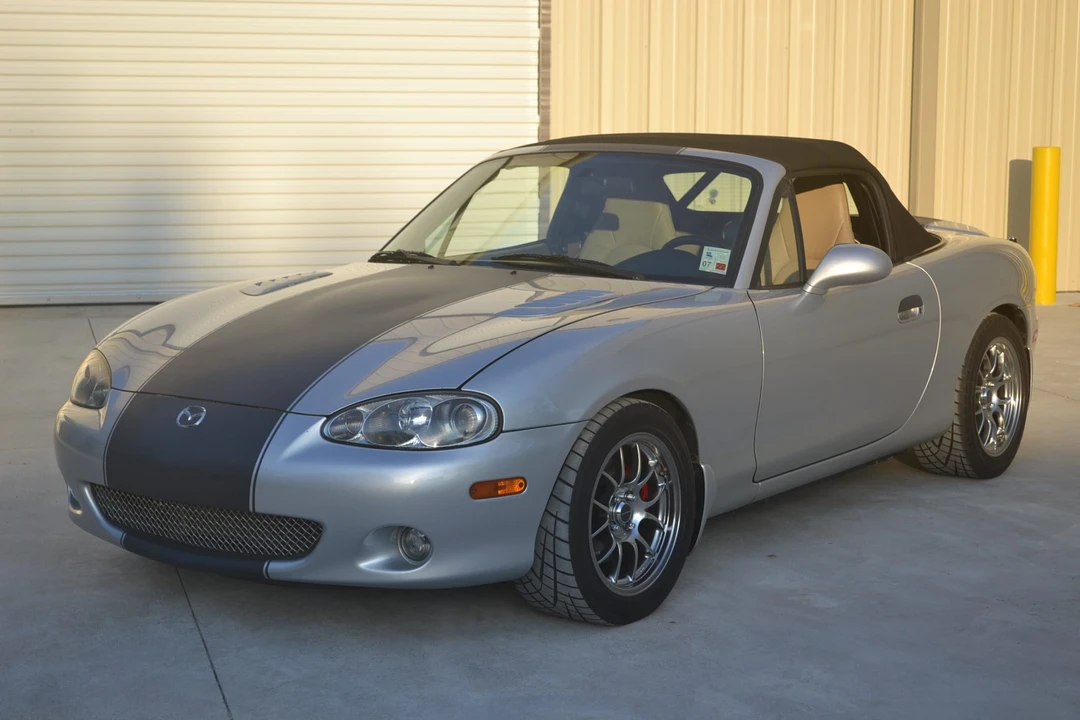 2002 Mazda NB MX-5 Miata - Image 9 of 31