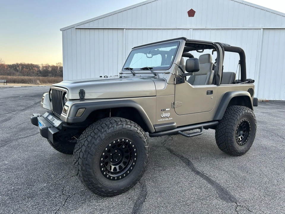 2003 Jeep TJ Wrangler - Image 2 of 31