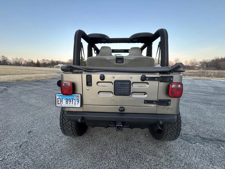 2003 Jeep TJ Wrangler - Image 17 of 31