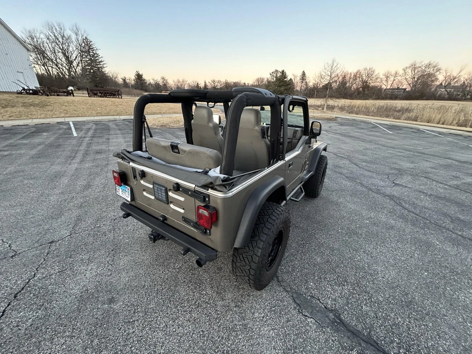 2003 Jeep TJ Wrangler - Image 30 of 31