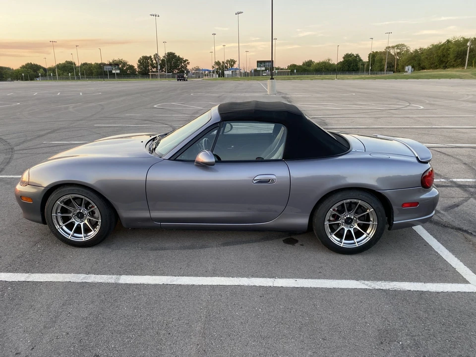 2004 Mazda NB Mazdaspeed MX-5 Miata - Image 11 of 31