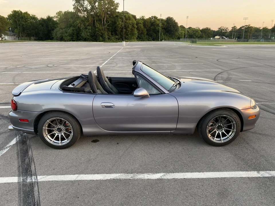 2004 Mazda NB Mazdaspeed MX-5 Miata - Image 7 of 31