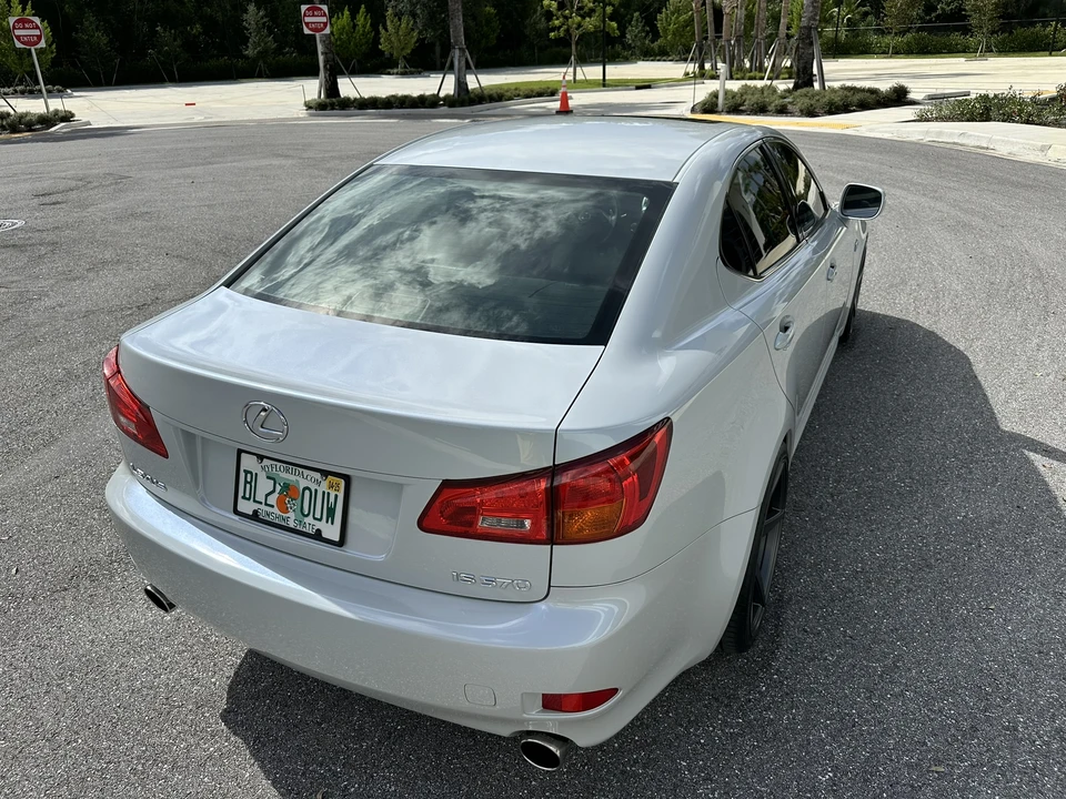 2006 Lexus IS 2nd Gen - Image 13 of 31