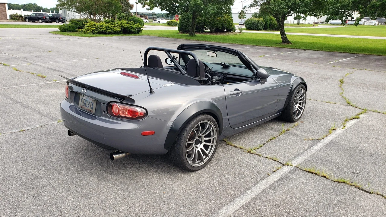 2006 Mazda NC MX-5 Miata - Image 29 of 31