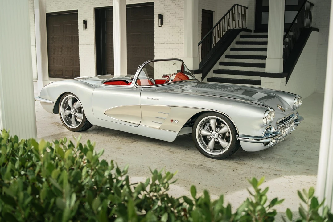 Chevrolet Corvette C1 - Image 17 of 31
