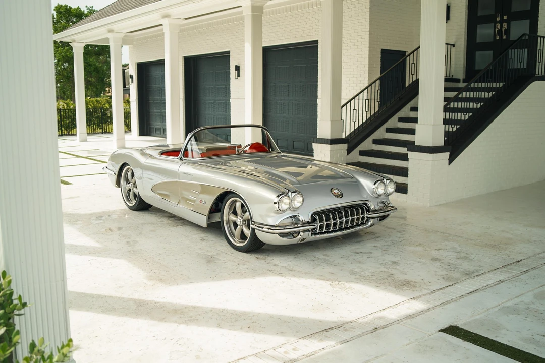 Chevrolet Corvette C1 - Image 15 of 31