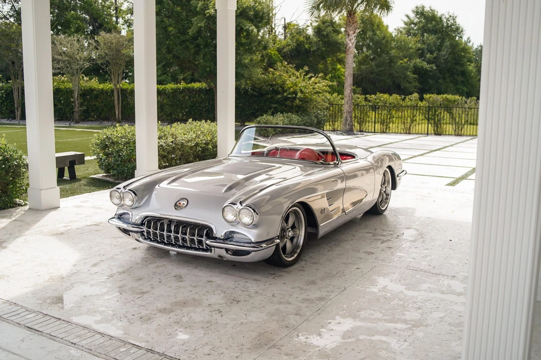Chevrolet Corvette C1 - Image 5 of 31
