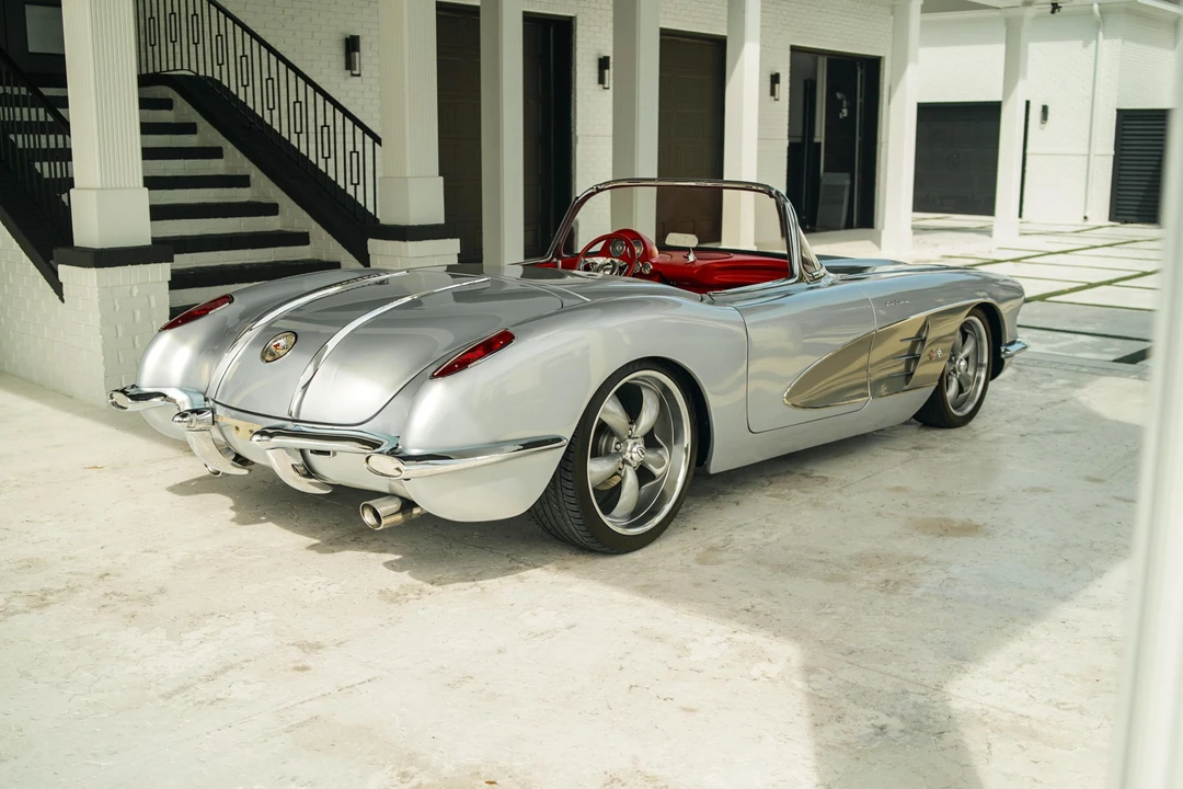 Chevrolet Corvette C1 - Image 20 of 31
