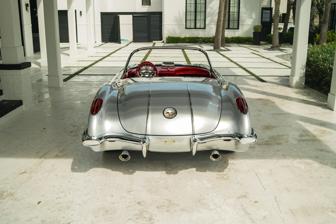 Chevrolet Corvette C1 - Image 23 of 31