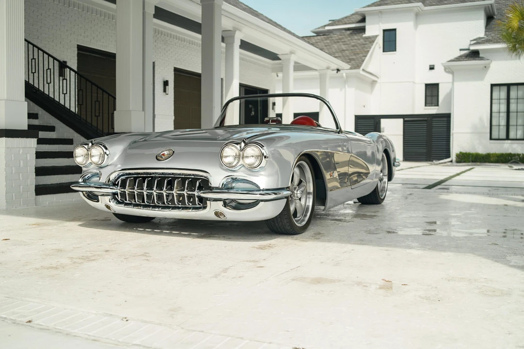 Chevrolet Corvette C1 - Image 6 of 31