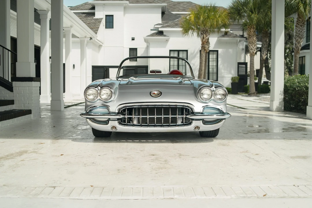 Chevrolet Corvette C1 - Image 10 of 31