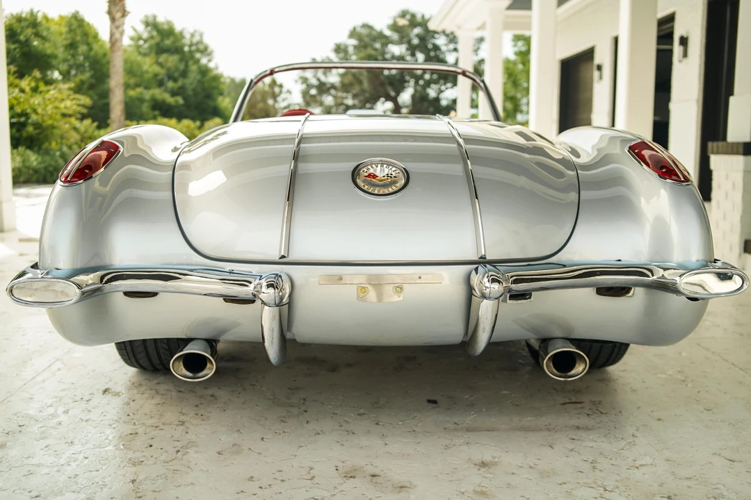Chevrolet Corvette C1 - Image 28 of 31