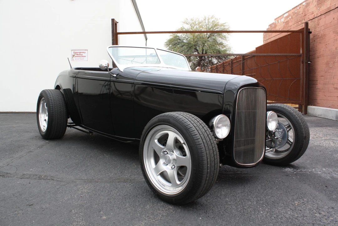 Ford Hot Rod - Image 13 of 31